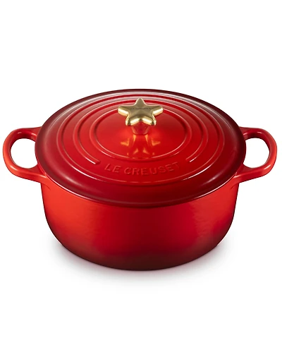 Le Creuset Enameled Cast Iron Signature 4.5-Quart Round Oven with Star Knob