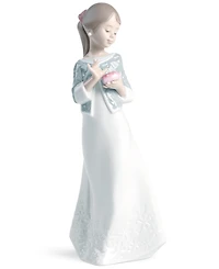Nao by Lladro A Gift From the Heart Collectible Figurine