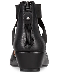 Gentle Souls by Kenneth Cole Women's Noa Flats