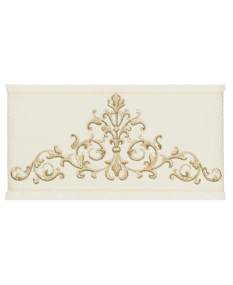 Linum Home Scarlet Bath Towel