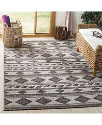 Safavieh Courtyard CY8529 Gray and Black 5'3" x 7'7" Outdoor Area Rug