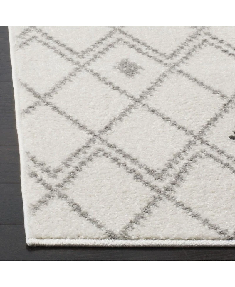 Safavieh Adirondack Ivory and 5'1" x 7'6" Area Rug