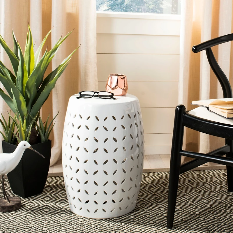 Lattice Petal Garden Stool