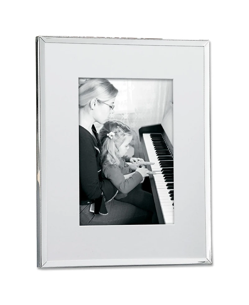 Lawrence Frames Silver Plated Matted Picture Frame - 5" x 7"