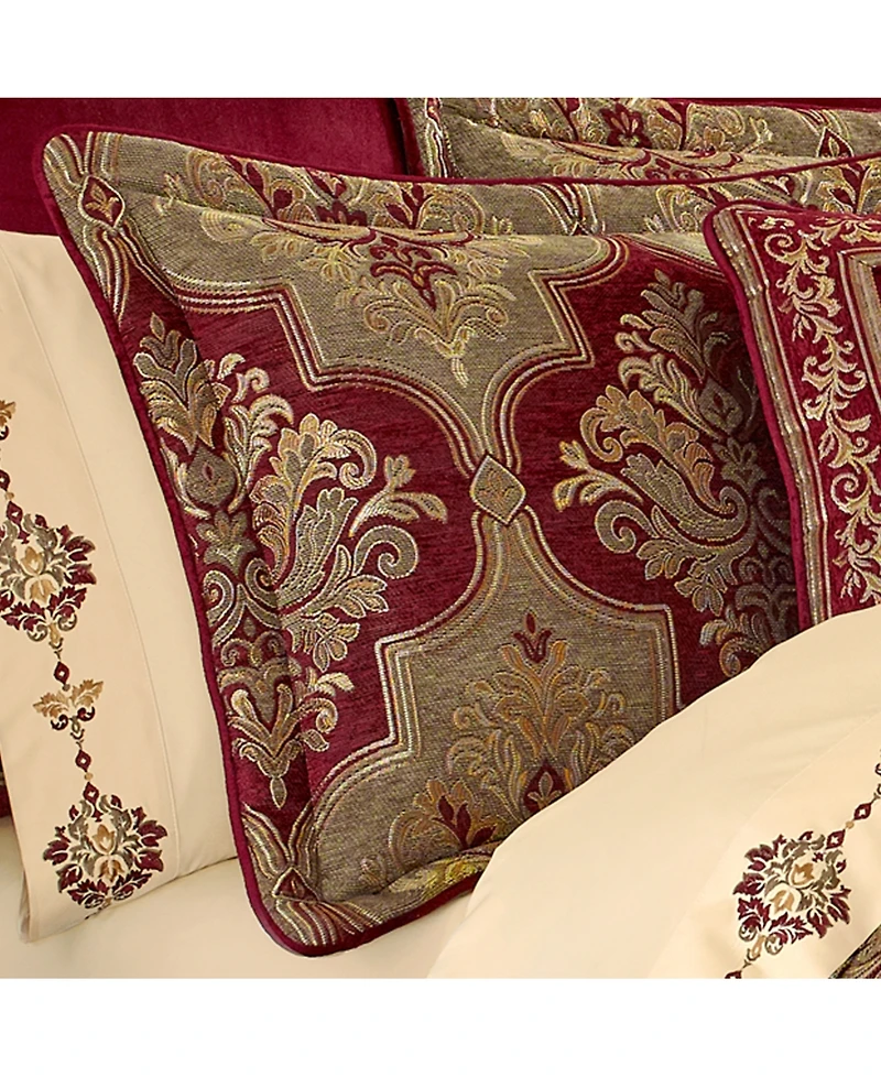 J Queen New York Maribella Comforter Set, California King
