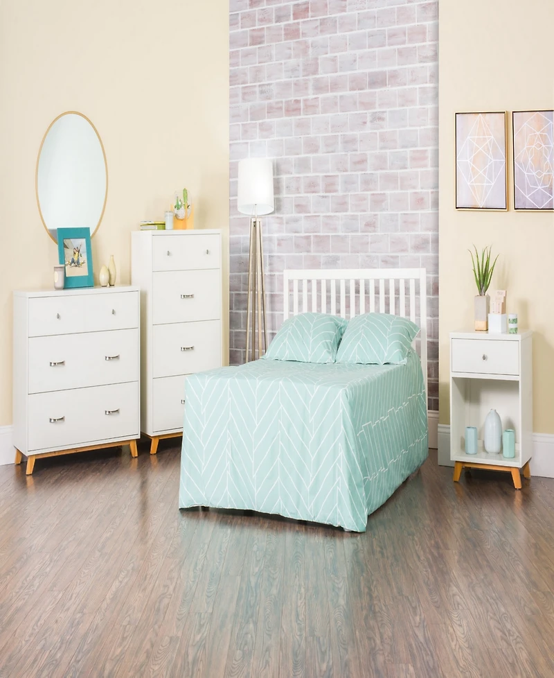 Child Craft Soho 4-in-1 Convertible Crib