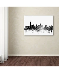 Michael Tompsett 'Las Vegas Nevada Skyline B&W' Canvas Art - 22" x 32"