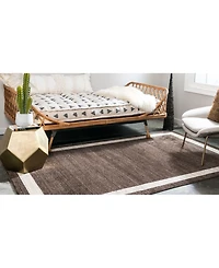 Bayshore Home Lyon Lyo5 7' x 10' Area Rug