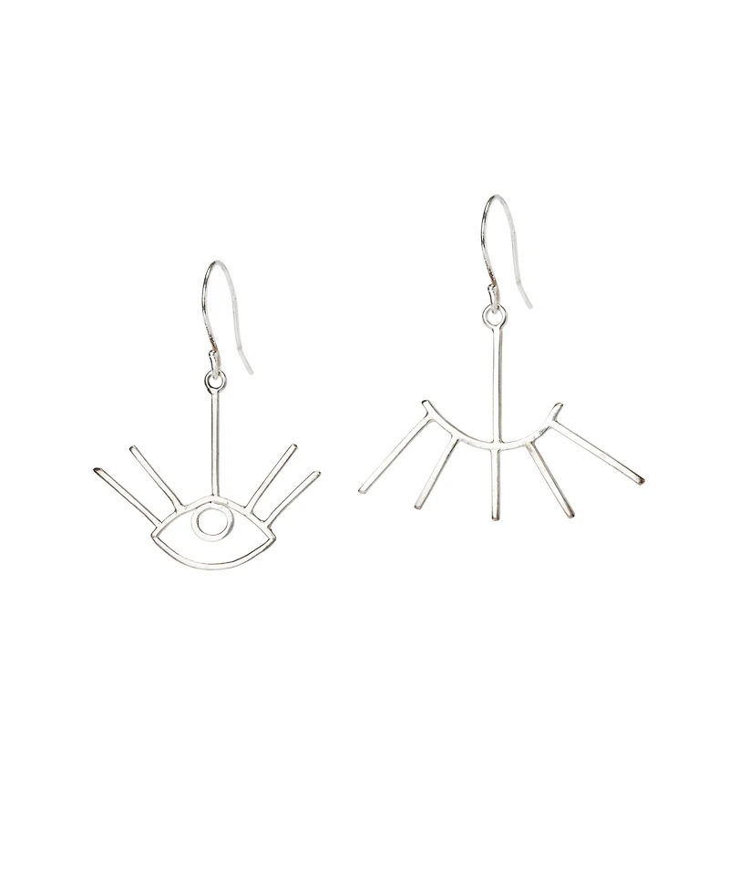 Amorcito Eye Wink Earrings