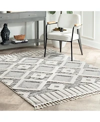 nuLoom Lorden Theola Geometric High-Low 5'3" x 7'7" Area Rug