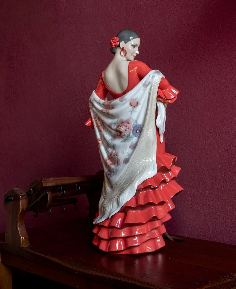 Lladro Collectible Figurine, Flamenco Soul