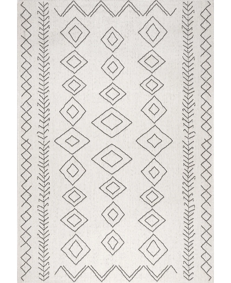 nuLoom Serna OWDN23A Ivory 5'3" x 7'6" Outdoor Area Rug