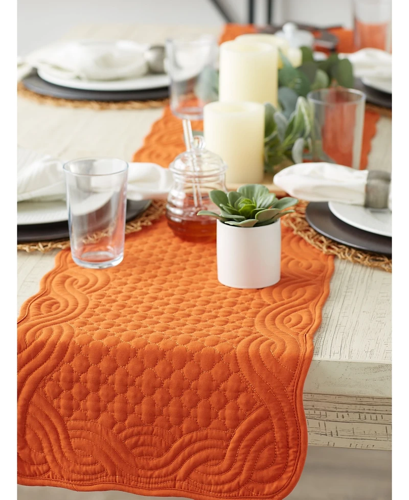 Design Imports Spice Quilted Farmhouse Table Runner