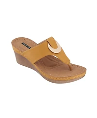 Gc Shoes Women's Genelle Thong Wedge Sandals