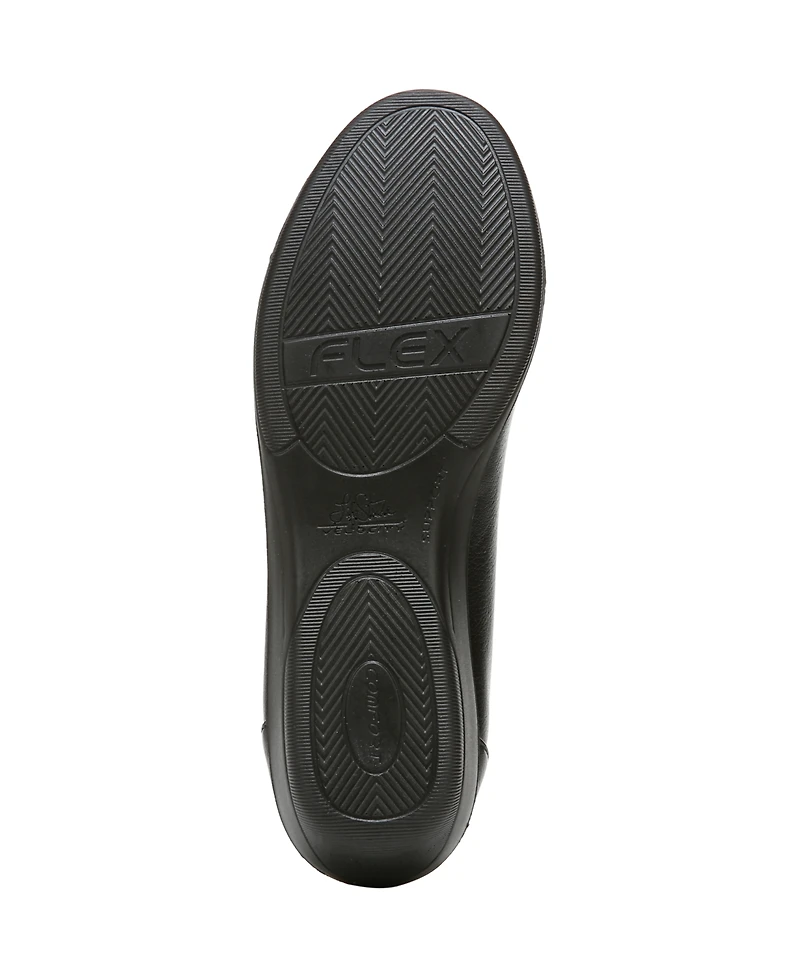 LifeStride Women's Impact Ballet Flats