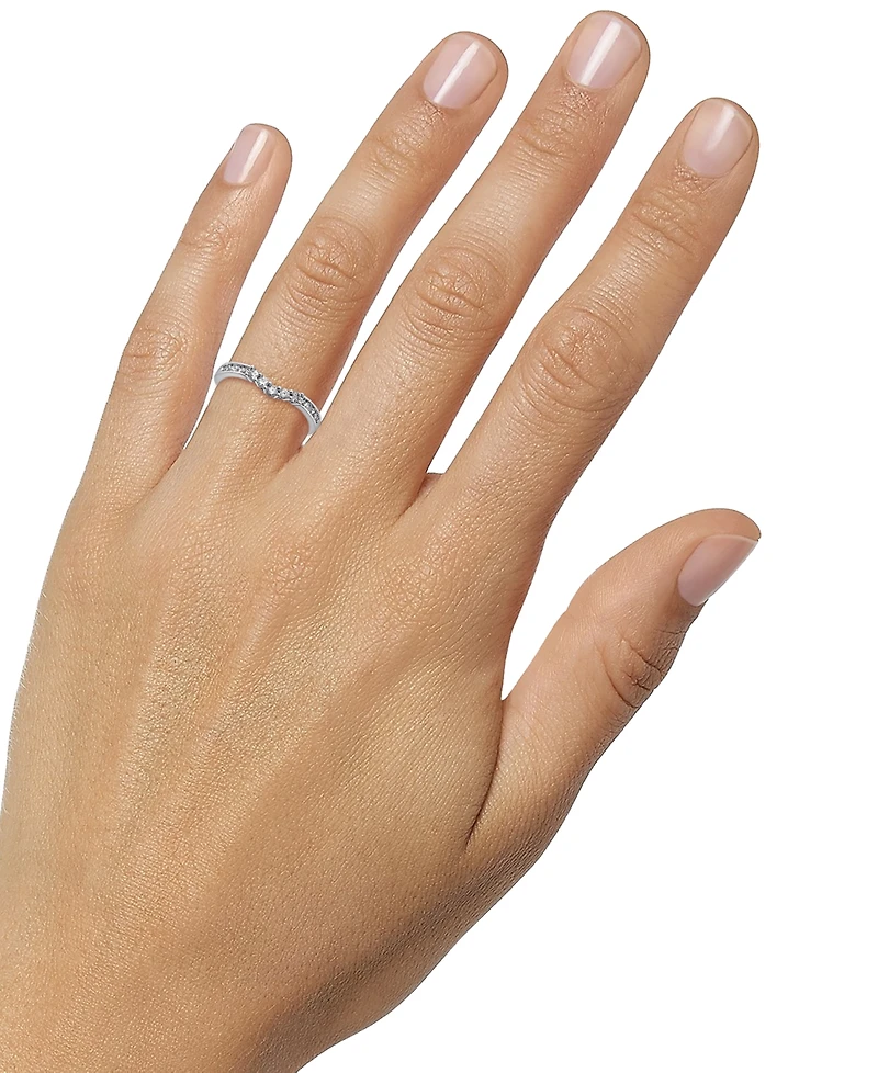 Diamond Curved Anniversary Ring (1/3 ct. t.w.) 14k White Gold