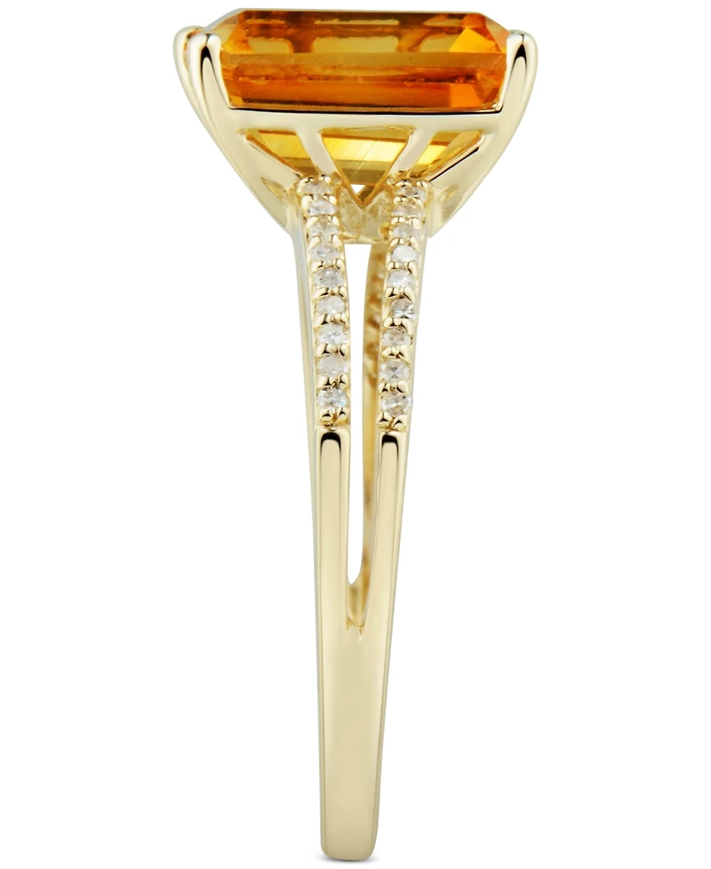 Citrine (3.0 ct. t.w.) & Diamond (1/10 ct. t.w.) Ring in 14k Gold