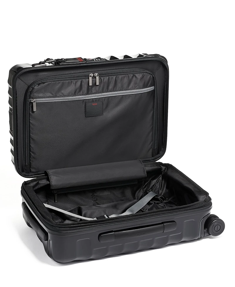 Tumi 19 Degree International Expandable 4 Wheel Carry On