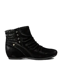 Baretraps Women's Peanut Bootie