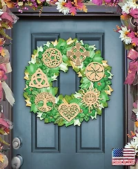 Designocracy Irish Symbols Wood Wreath Door Hanger