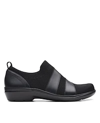 Clarks Women's Collection Sashlyn Edge Slip-on Shoe