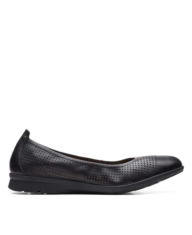 Clarks Women's Collection Jenette Ease Perforated Flats