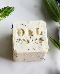 Dot & Lil White Tea & Ginger Milk Bath Cube, 3.5 oz.