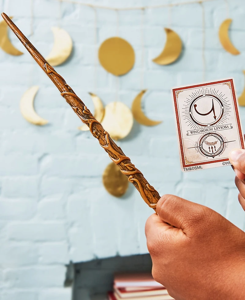 Wizarding World Spellbinding Wand Hermione