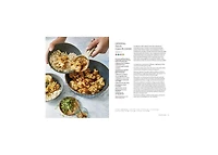 Skinnytaste Air Fryer Dinners: 75 Healthy Recipes for Easy Weeknight Meals: A Cookbook by Gina Homolka