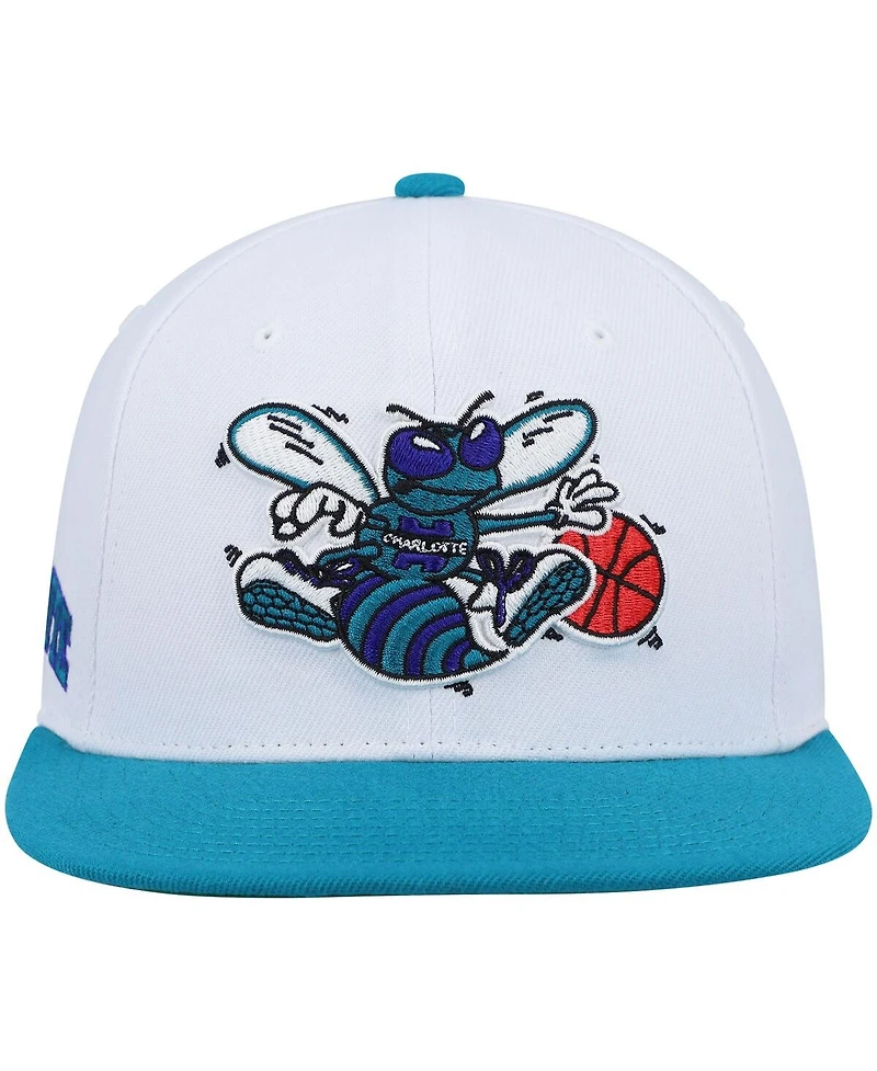 Men's Mitchell & Ness White and Teal Charlotte Hornets Hardwood Classics Snapback Hat