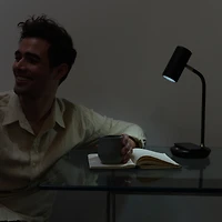 Ezra 16.5" Led Table Lamp with Wireless Charging Pad and Rotating Shade