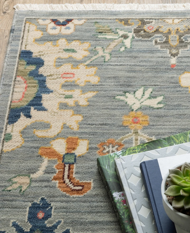 Oriental Weavers Lucca 5507 7'10" x 10'10" Area Rug