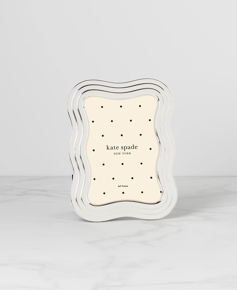 kate spade new york South Street Wavy Frame, 5" x 7"