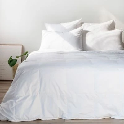 Light Weight Down Alternative Machine Washable Duvet Comforter Insert