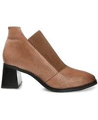 Journee Signature Women's Stylla Stretch Vamp Block Heel Shooties
