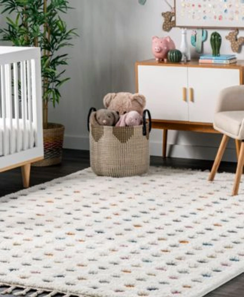 Nuloom Loft Behati Polka Dot Kids Tasseled Area Rug