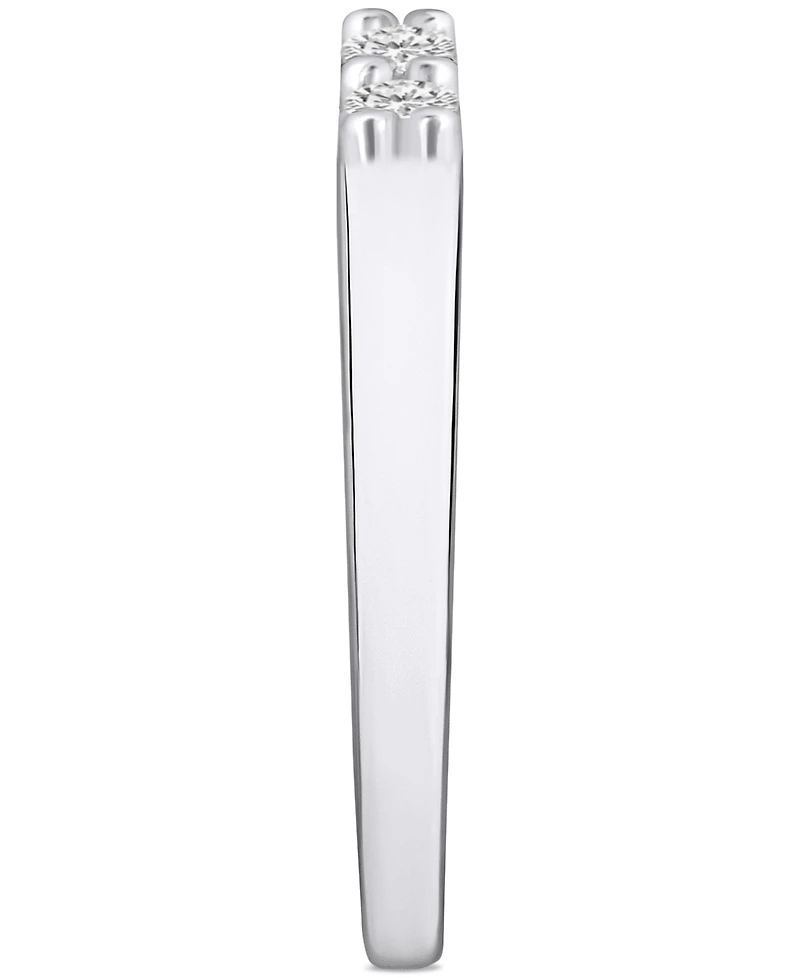 Diamond Five Stone Wedding Band (1/4 ct. t.w.) 14k Gold