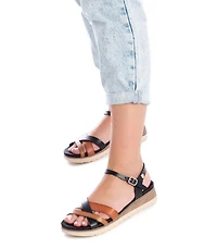 Xti Women's Cross Strap Sandals, Black With Brown Accent