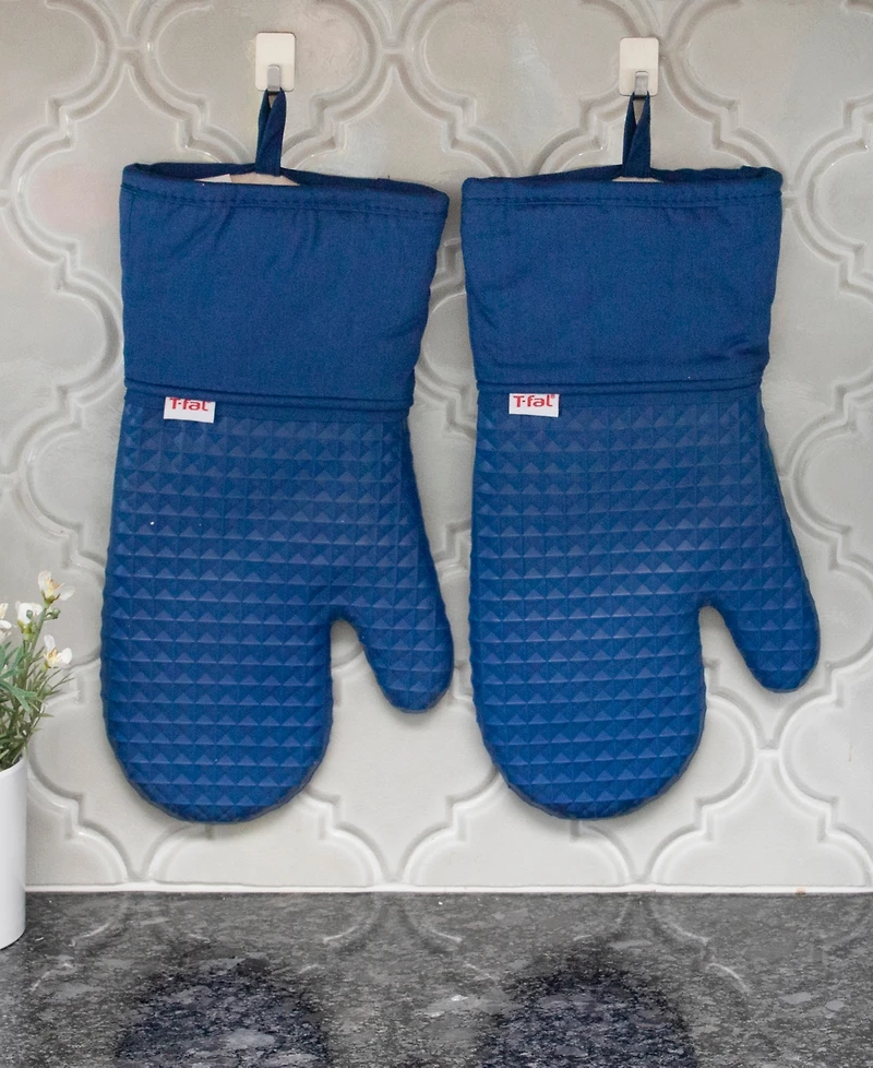 T-Fal Flexible Waffle Silicone Oven Mitt, Set of 2