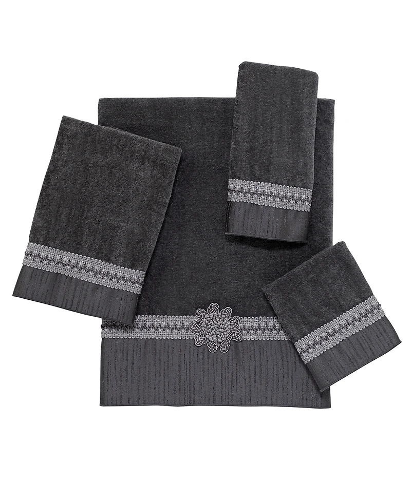 Avanti Braided Cuff Medallion Hand Towel, 16" x 30"