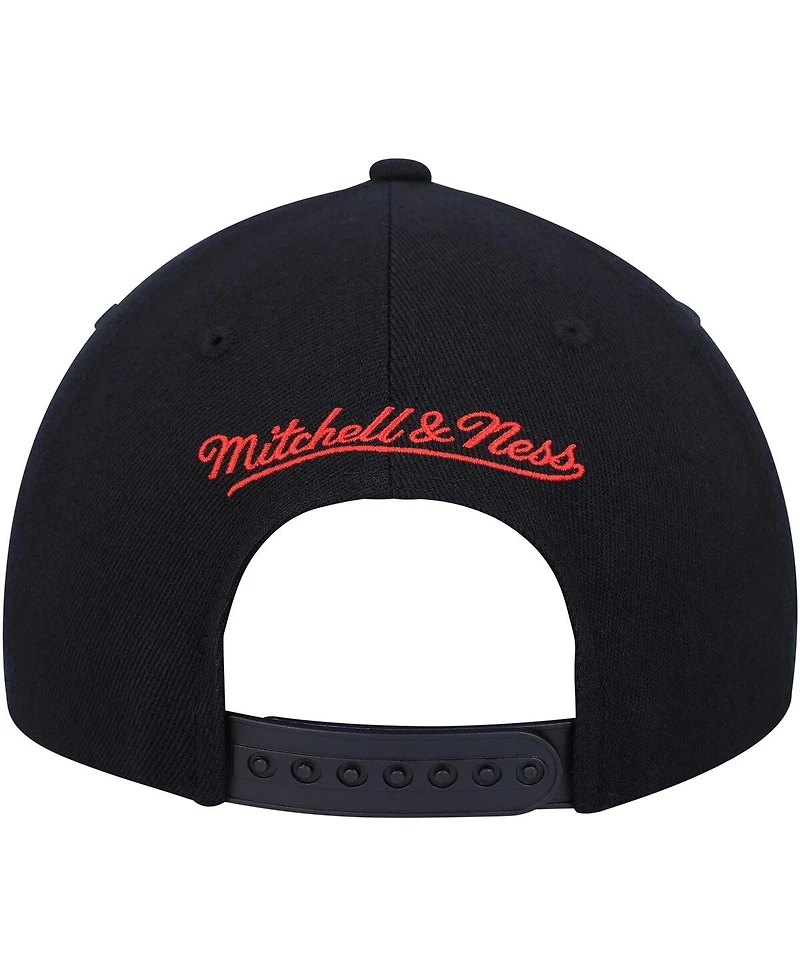 Men's Mitchell & Ness Black, Red Toronto Raptors Mvp Team Two-Tone 2.0 Stretch-Snapback Hat