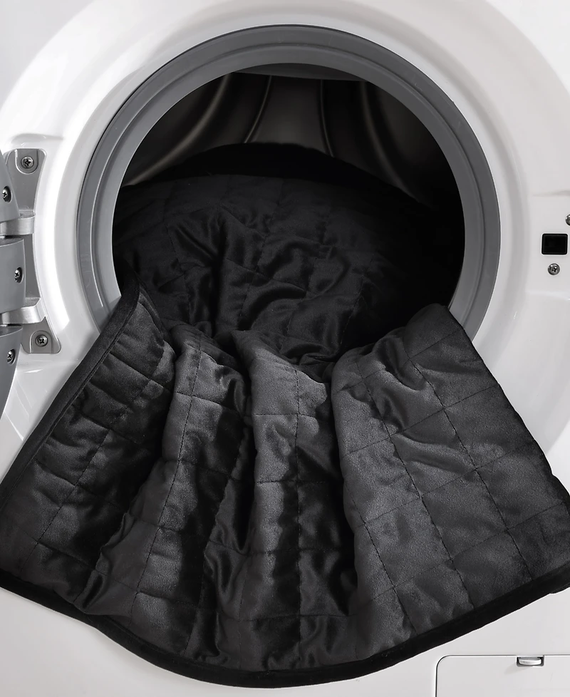 Vera Wang Diamond Velvet 3 Piece Quilt Set