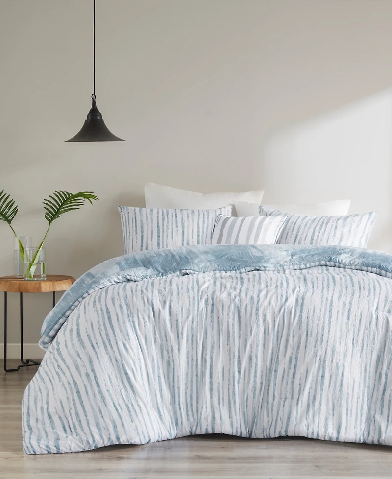 Natori Brush Stroke Oversized Reversible Seersucker 4 Piece Comforter Set