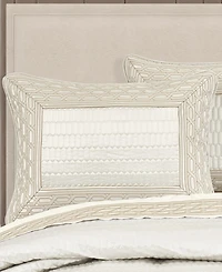J Queen New York Metropolitan 4 Piece Comforter Set, King