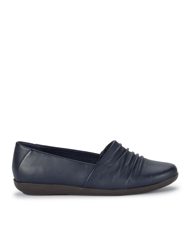 Baretraps Women's Piper Slip On Flats
