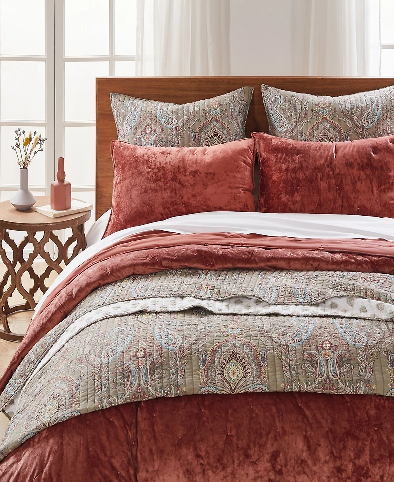 Levtex Abruzzi Velvet Reversible Quilt, Twin/Twin Xl