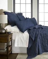 Levtex Washed Linen Relaxed Textured Quilt, King/California King