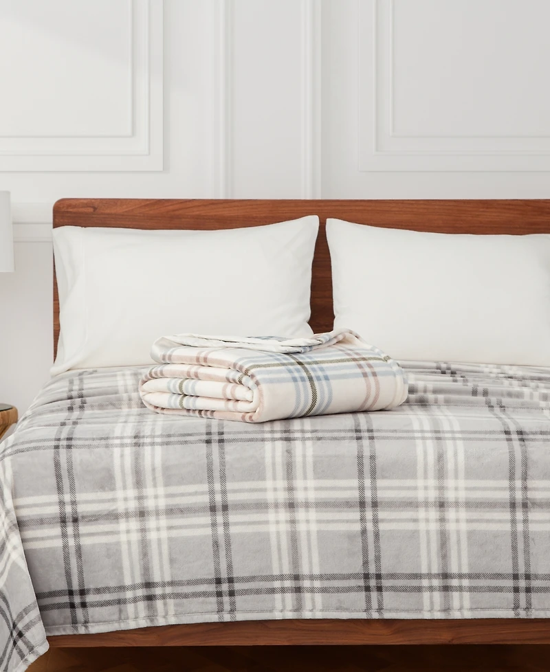 Berkshire Classic Velvety Plush Blanket, King, Exclusively at Macy's