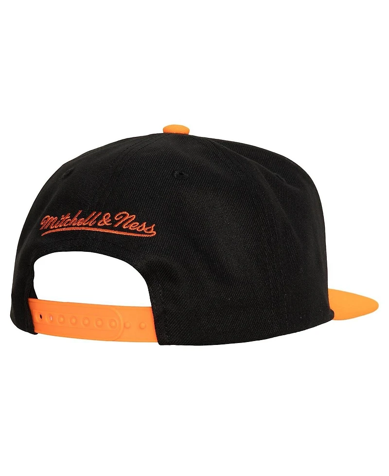 Men's Mitchell & Ness Black Anaheim Ducks Core Team Ground 2.0 Snapback Hat