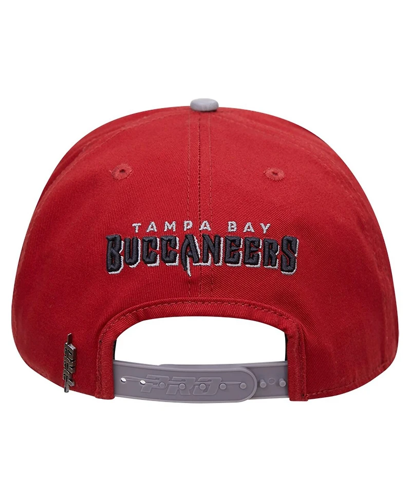 Men's Pro Standard Red Tampa Bay Buccaneers Hometown Snapback Hat